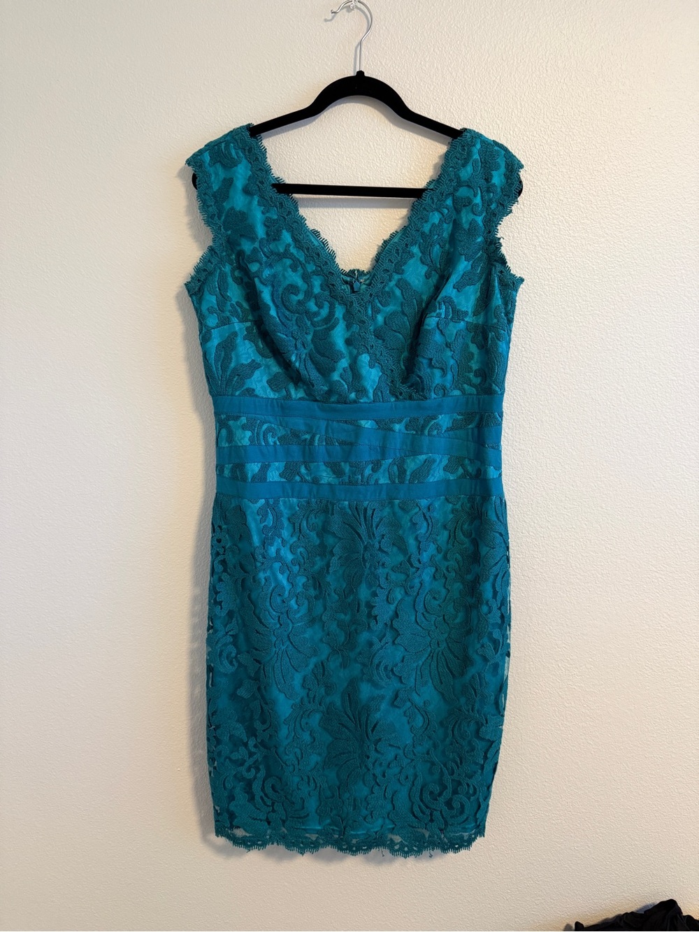 Tadashi Shoji Teal Lace Overlay V-Neck Sheath Dress